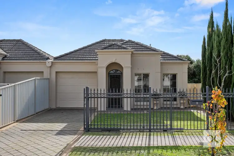 11 Weroona Avenue, Park Holme SA 5043