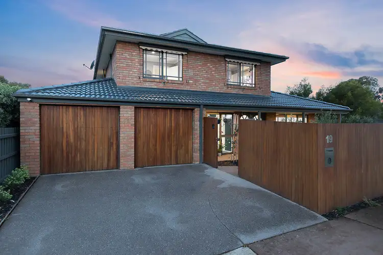 19 Ocean Reef Drive, Patterson Lakes VIC 3197