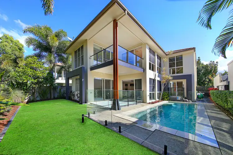 22 Selkirk Way, Peregian Springs QLD 4573