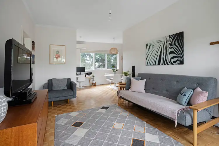 Third view of Homely apartment listing, 16/19 Riversdale Road, Hawthorn VIC 3122