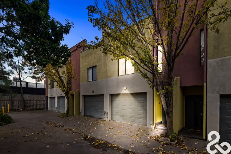 Main view of Homely townhouse listing, 4/900 Pascoe Vale Road, Glenroy VIC 3046
