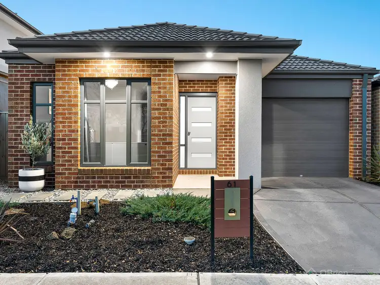 61 Deoro Parade, Clyde North VIC 3978