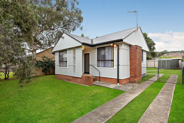 Main view of Homely house listing, 6 Massey Street, Berkeley NSW 2506