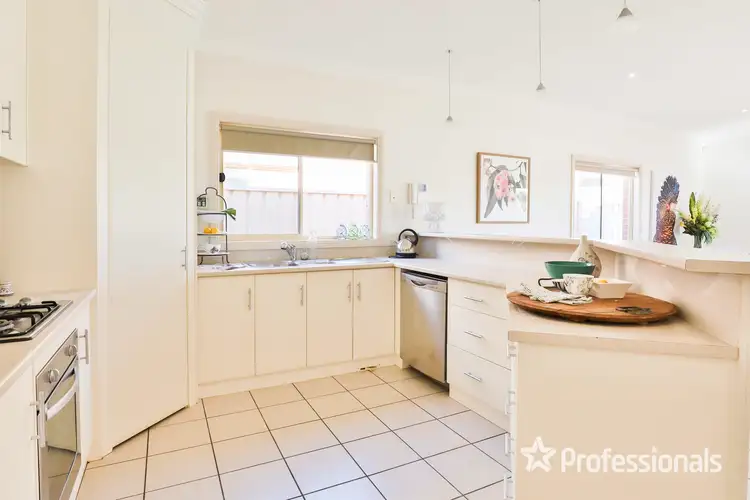 Fourth view of Homely townhouse listing, 253a Seventh Street, Mildura VIC 3500