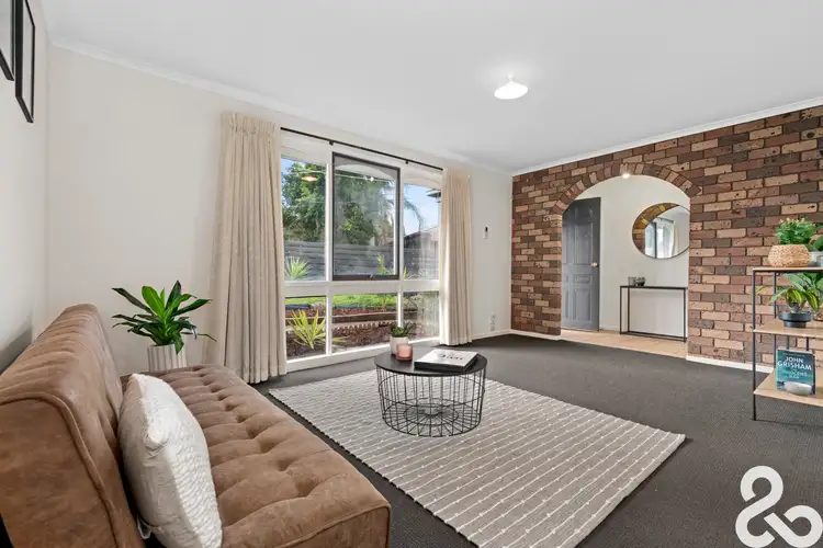 Second view of Homely house listing, 8 Lilydale Court, Thomastown VIC 3074