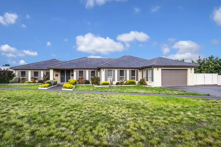 20 Laburnum Place, Hillside VIC 3037