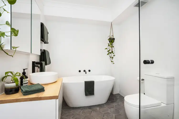 Fifth view of Homely apartment listing, 18/194-198 Willarong Road, Caringbah NSW 2229