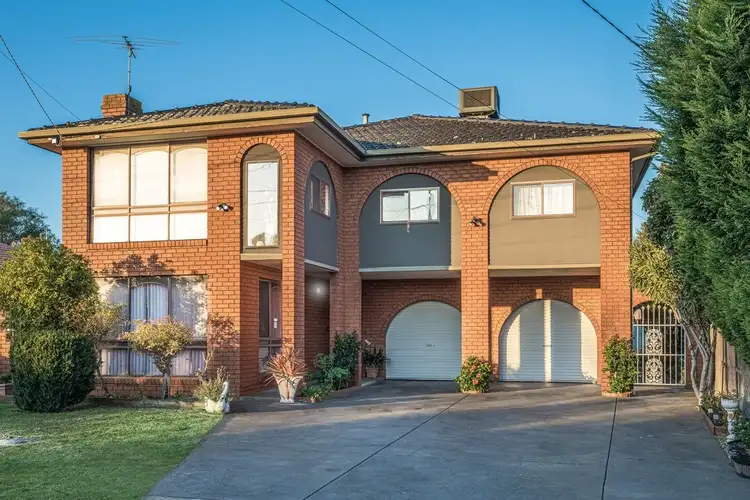 4 Lowrey Court, Corio VIC 3214