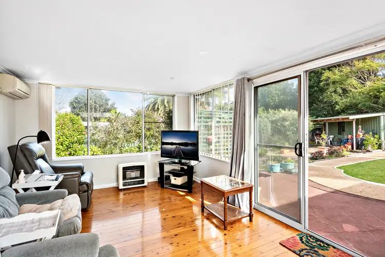 Third view of Homely house listing, 10 Robertson Street, Shellharbour NSW 2529