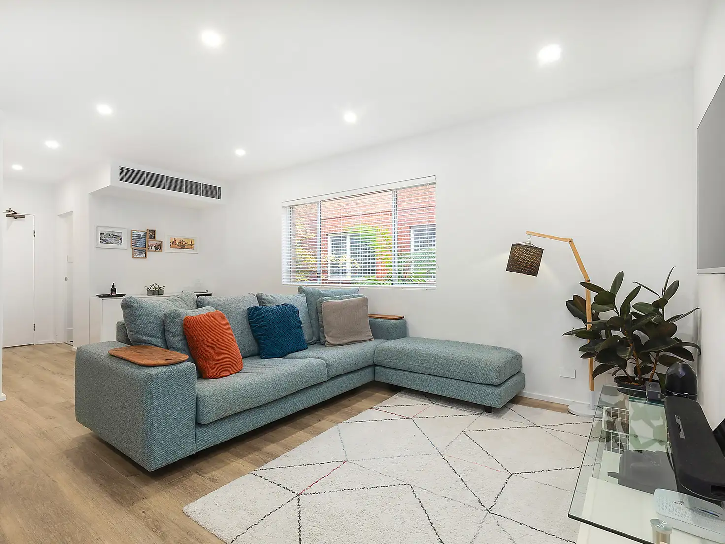 Main view of Homely apartment listing, 2/164 Russell Avenue, Dolls Point NSW 2219