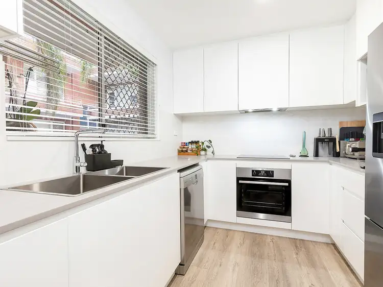 Third view of Homely apartment listing, 2/164 Russell Avenue, Dolls Point NSW 2219