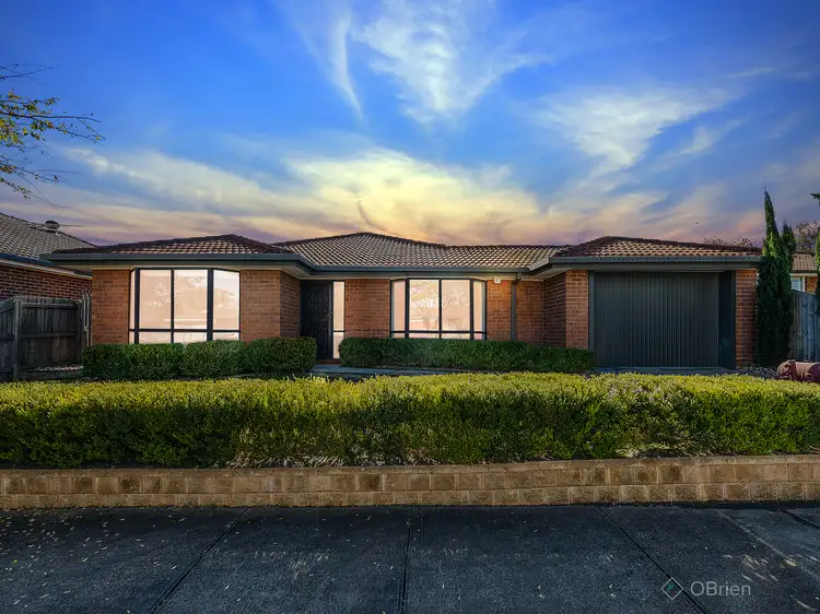 Main view of Homely house listing, 5 Jolimont Place, Narre Warren VIC 3805