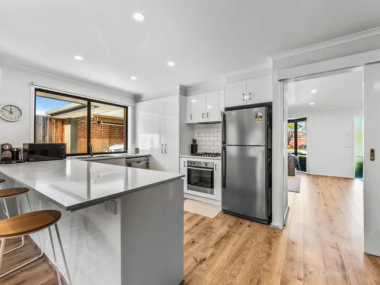 Second view of Homely house listing, 5 Jolimont Place, Narre Warren VIC 3805