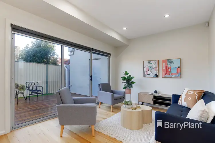 Fifth view of Homely unit listing, 2/11 Anselm Grove, Glenroy VIC 3046