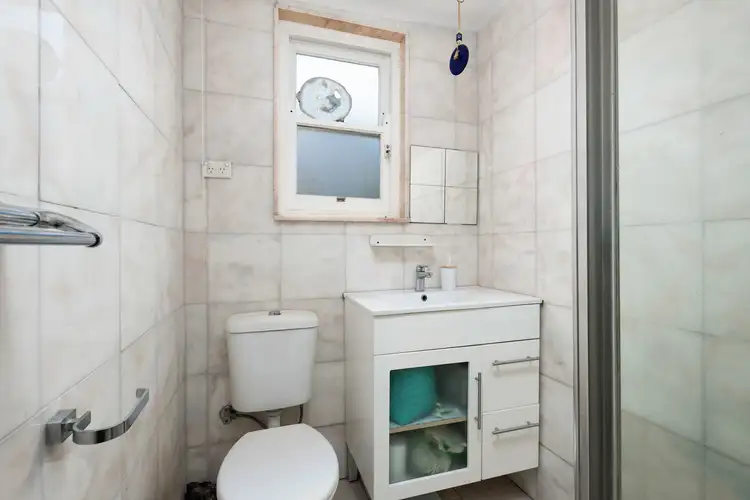 Fifth view of Homely apartment listing, 3/46 Seaview Street, Cronulla NSW 2230