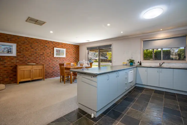 Fifth view of Homely house listing, 2 Memorial Drive, Wodonga VIC 3690