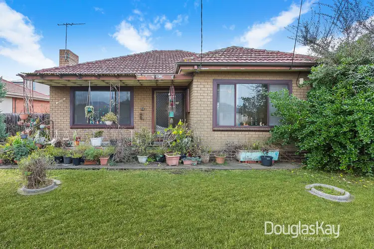16 Metherall Street, Sunshine North VIC 3020