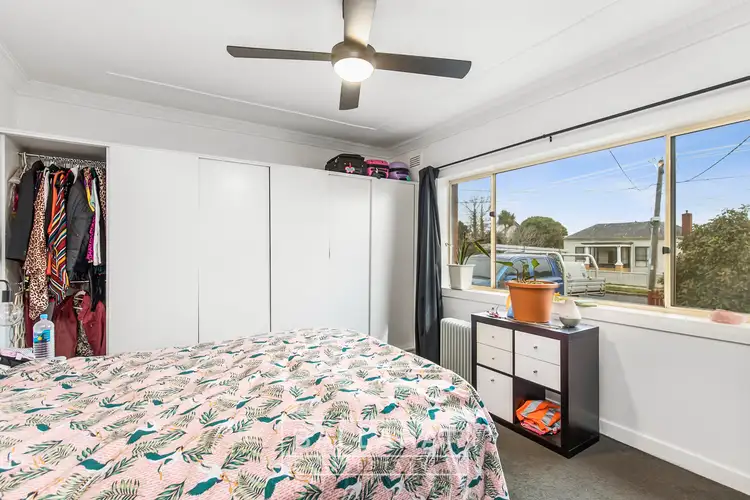 Sixth view of Homely house listing, 8 Brinkley Avenue, Wendouree VIC 3355