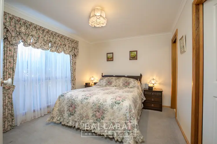 Sixth view of Homely house listing, 11 Lake View Court, Ballarat North VIC 3350
