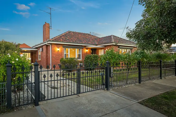 Main view of Homely house listing, 25 Larkings Street, Wangaratta VIC 3677