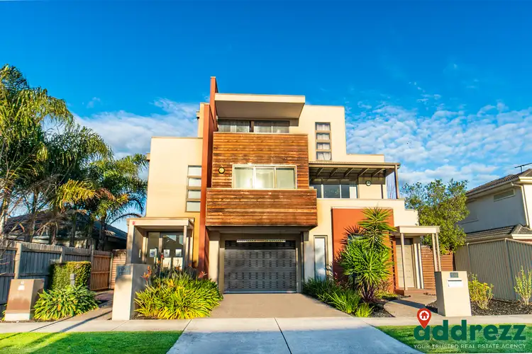 Level 2/9/4 Gwenda Street, Dandenong VIC 3175
