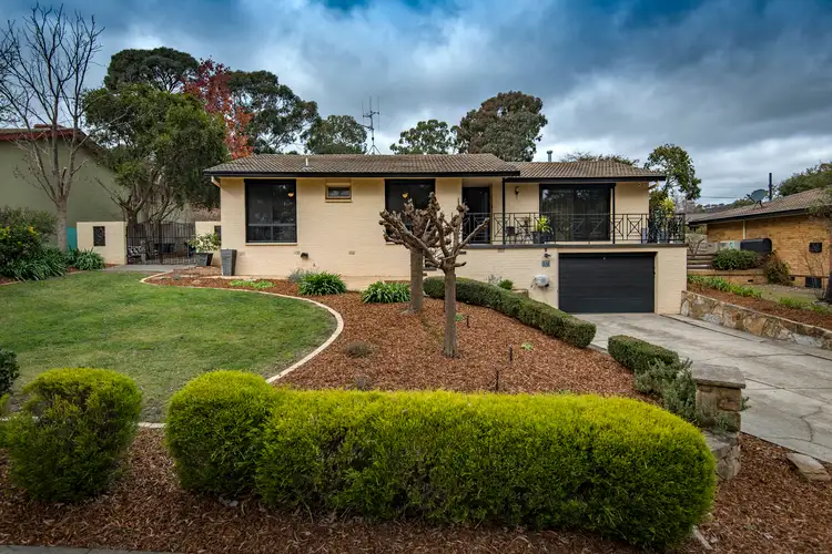 19 Dookie Street, Farrer ACT 2607