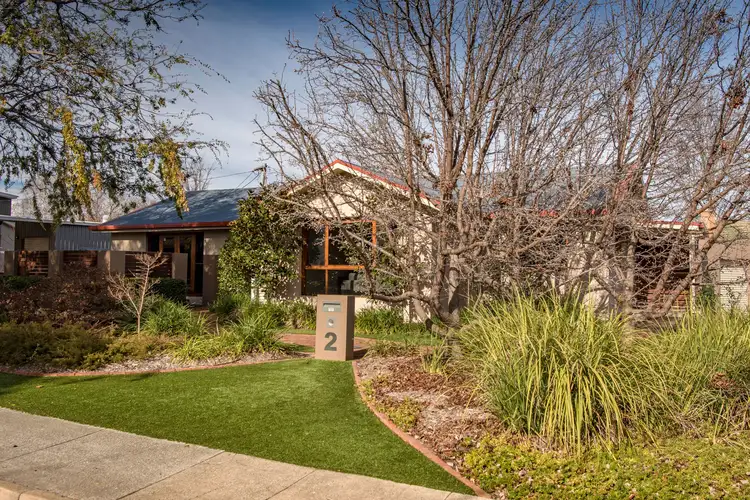 2 Piddington Street, Watson ACT 2602