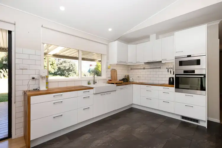 Sixth view of Homely house listing, 60 Pethebridge Street, Pearce ACT 2607