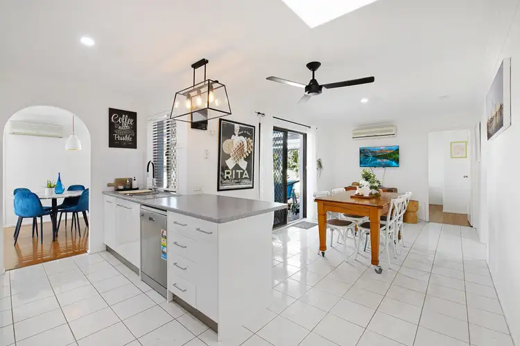 Fifth view of Homely house listing, 2 Parasol Street, Ashmore QLD 4214