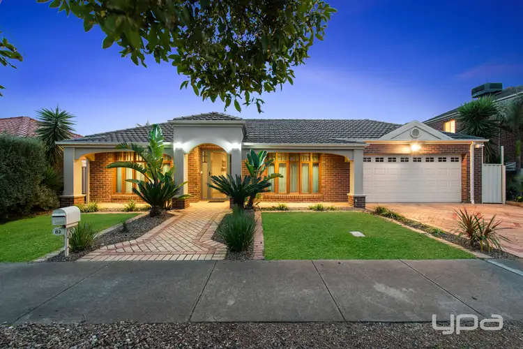 83 Springlake Avenue, Caroline Springs VIC 3023