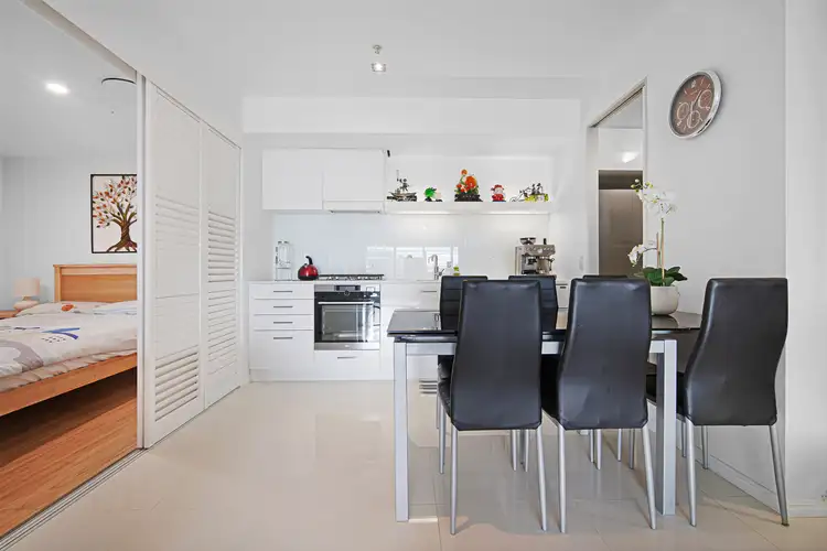 Sixth view of Homely apartment listing, Level 4/410/9 Hamilton Avenue, Surfers Paradise QLD 4217