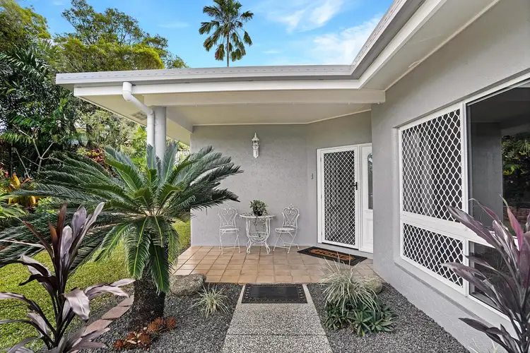 8 Speedy Close, Bentley Park QLD 4869