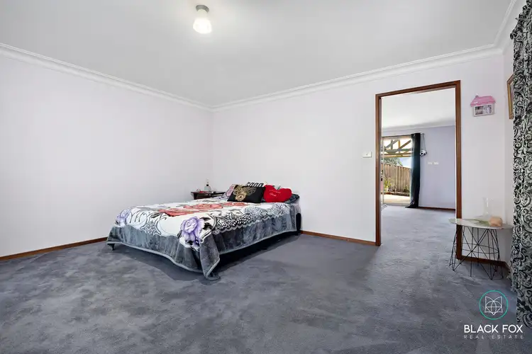 Sixth view of Homely house listing, 5 Lucia Court, Carrum Downs VIC 3201