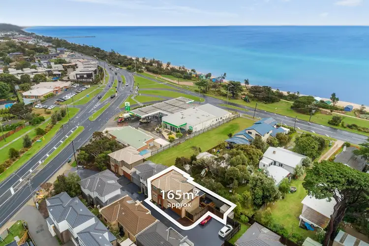 3/7 Nepean Highway, Safety Beach VIC 3936
