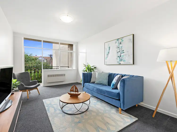 2/2 Wando Grove, St Kilda East VIC 3183