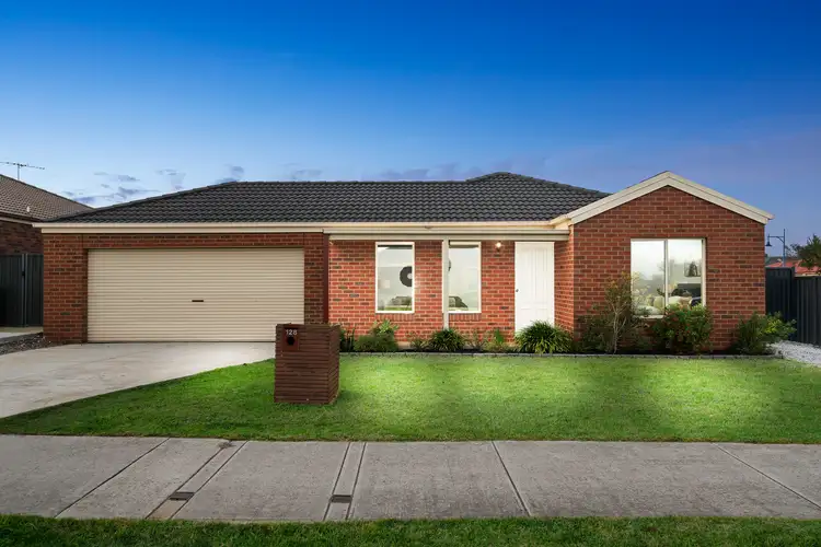 128 Eureka Drive, Manor Lakes VIC 3024