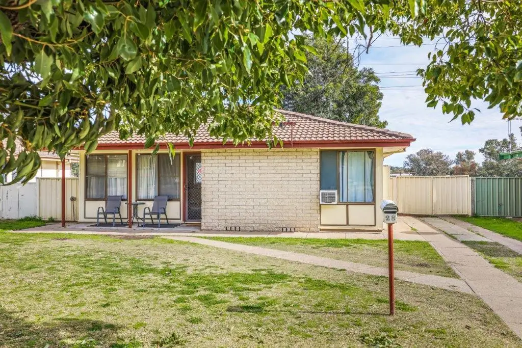 Main view of Homely house listing, 28 Sue Crescent, Tamworth NSW 2340