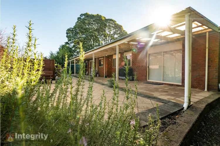 9 Hawkins Drive, Kinglake VIC 3763