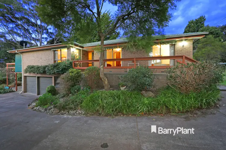 20 Churchill Park Drive, Lysterfield South VIC 3156