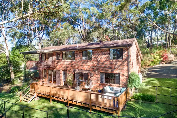 23-25 Park Road, Woodford NSW 2778