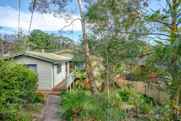 8 Eunoe Street, Katoomba NSW 2780