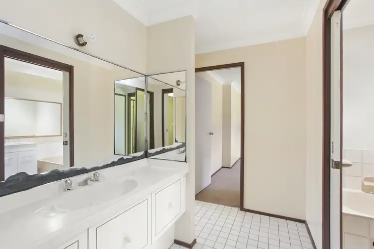 Sixth view of Homely house listing, 1 Eunoe Street, Katoomba NSW 2780