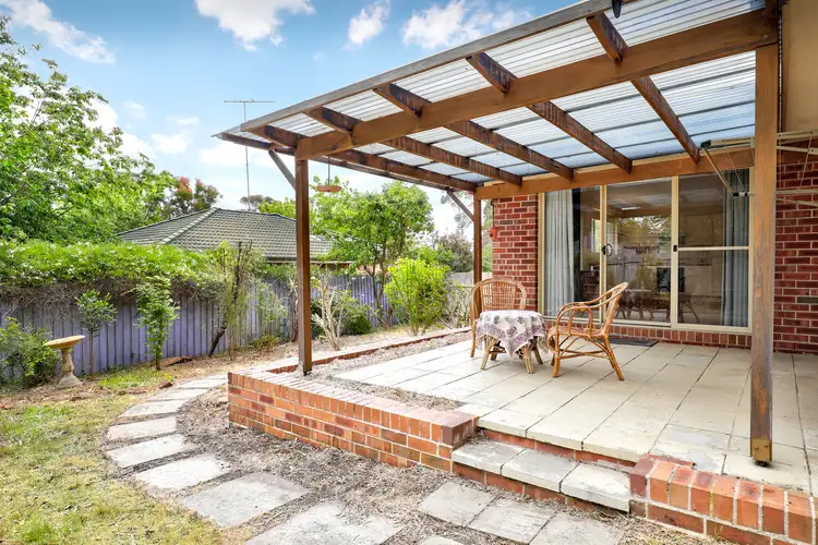 24 McLaren Crescent, Blackheath NSW 2785