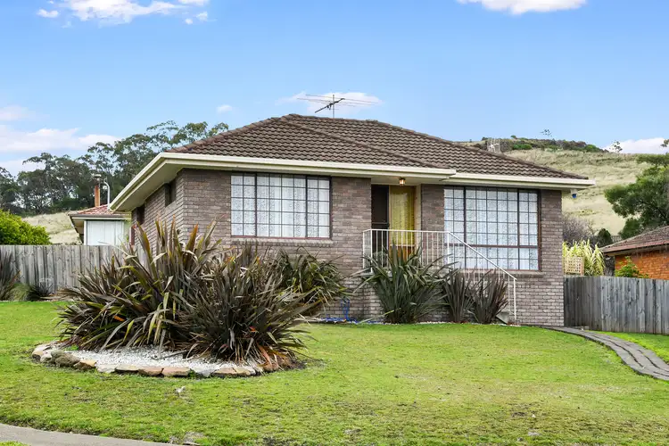 2 Vicary Place, Rokeby TAS 7019
