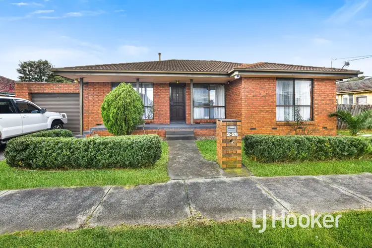 2/25 King George Parade, Dandenong VIC 3175