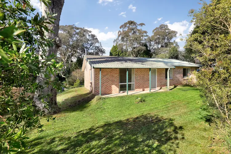 19 Barton Street, Katoomba NSW 2780