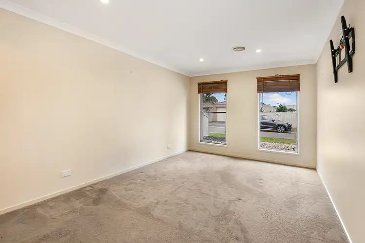 Fifth view of Homely house listing, 11 Wattle Court, Epsom VIC 3551