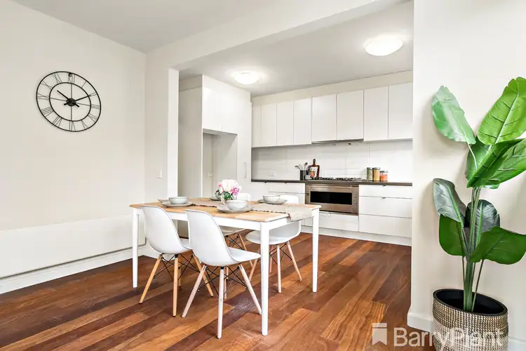 Fourth view of Homely unit listing, 3/1-2 The Esplanade, St Kilda VIC 3182