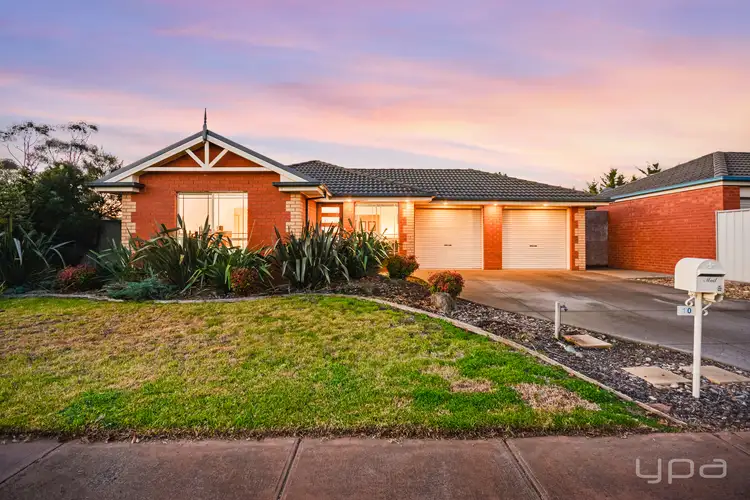 10 Hindmarsh Drive