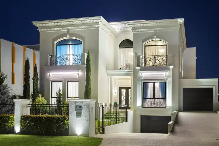 93 Gibraltar Drive, Isle of Capri QLD 4217